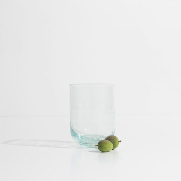kessy-beldi-trinkglas-aus-recyceltem-glas-transparent-F3-c03.jpg