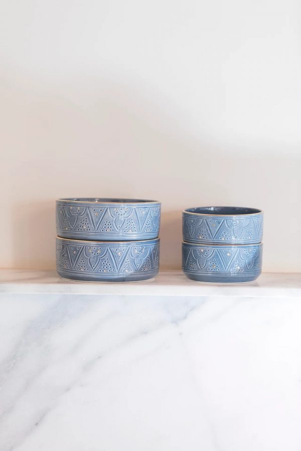 chabi-chic-schale-salatschuessel-stone-blue-graviert-medium-1.jpg