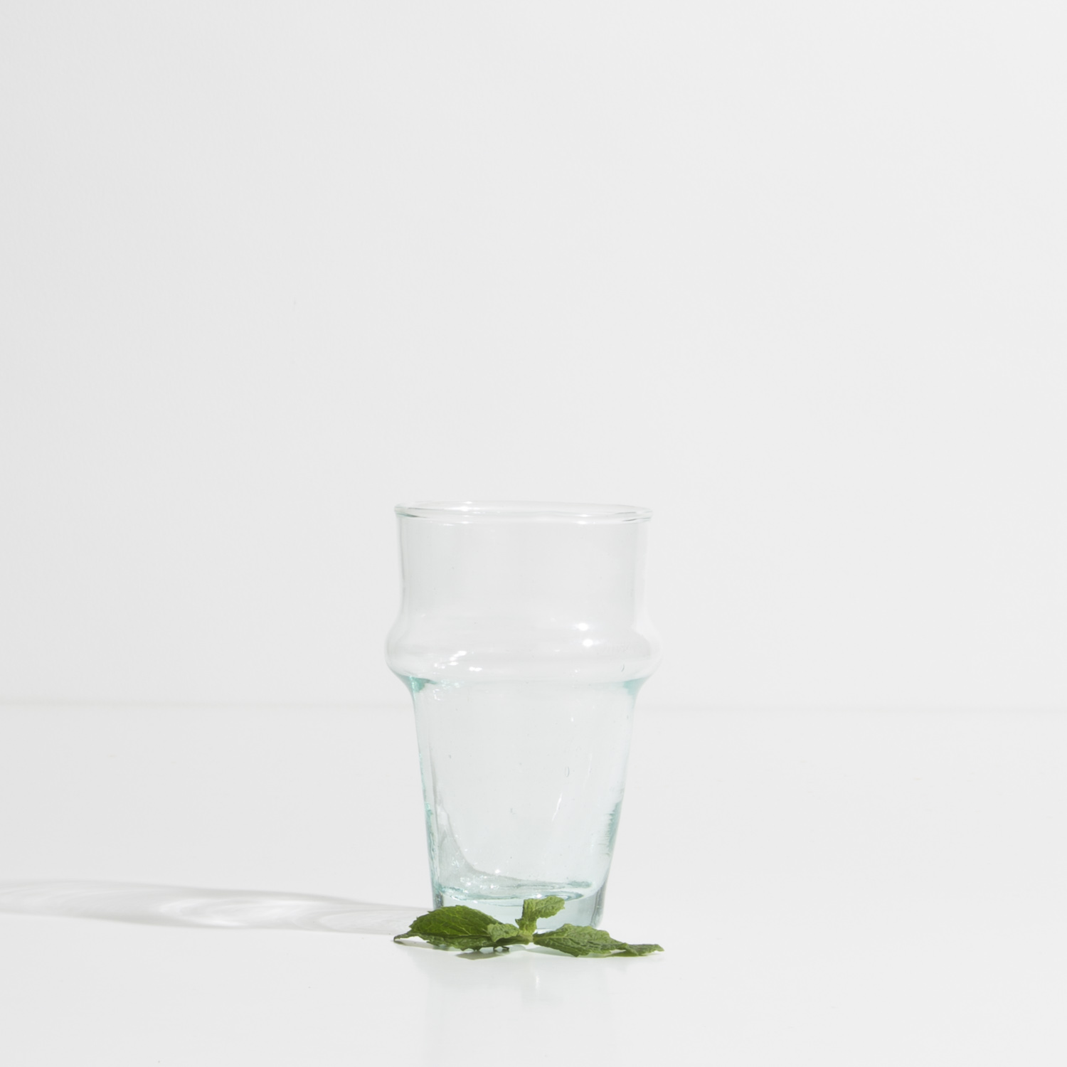 beldi-teeglas-trinklas-handmade-recyclingglass-m.jpg