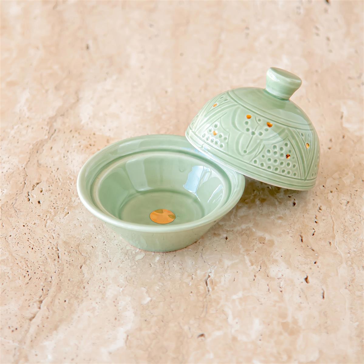 chabi-chic-butterdose-mini-tajine-mandelgruen-graviert.jpg